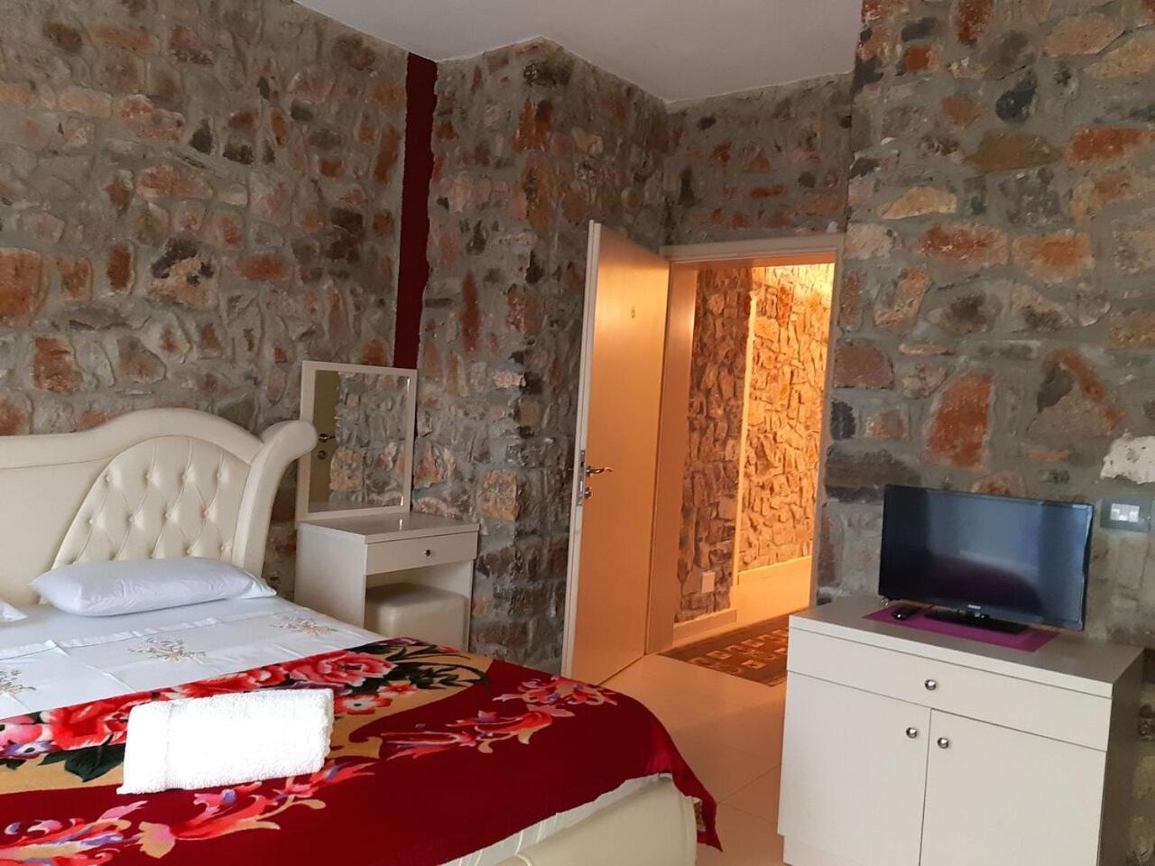 Hotel Villa Stone Dream Bar Restaurant Udenisht Экстерьер фото