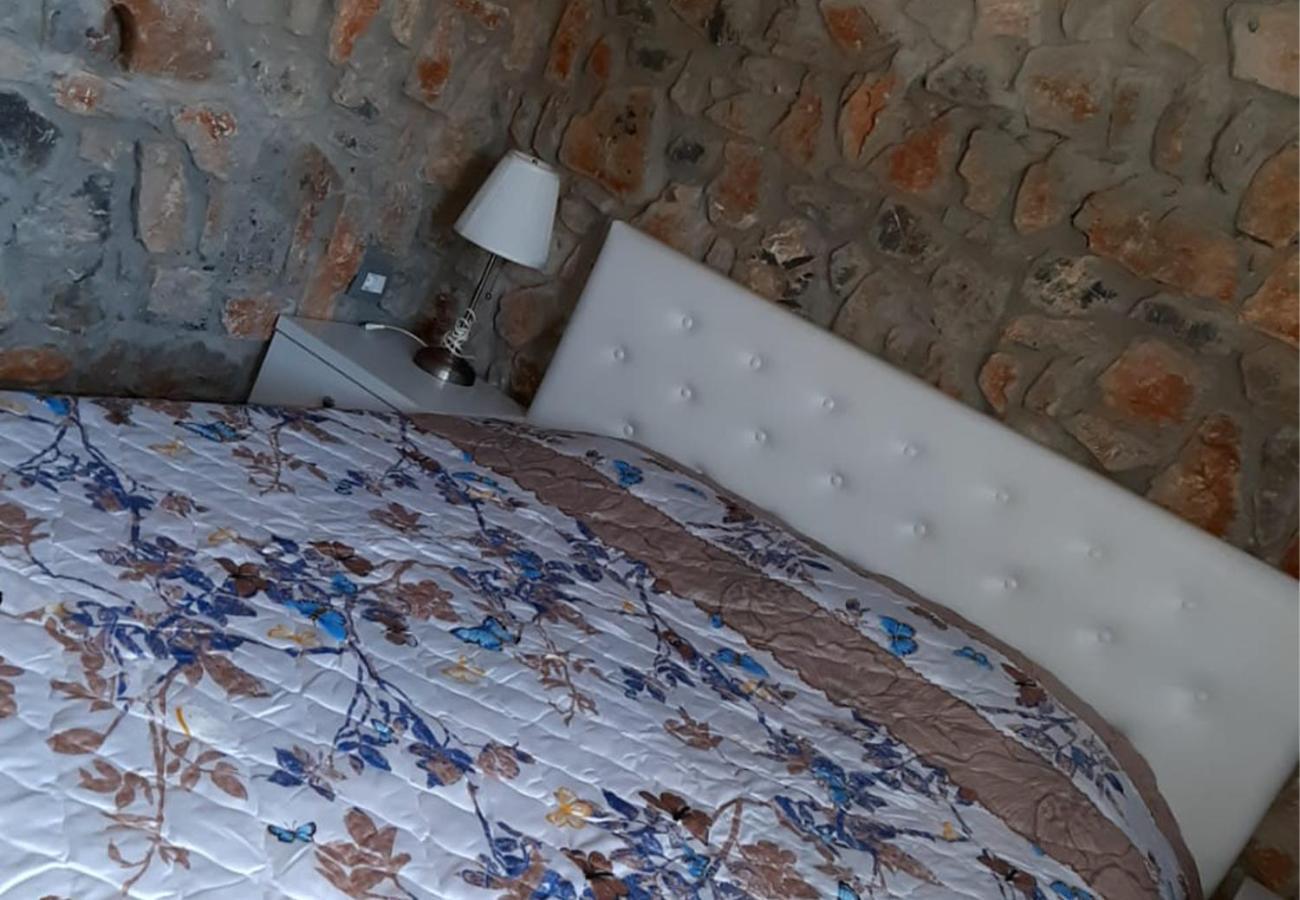 Hotel Villa Stone Dream Bar Restaurant Udenisht Экстерьер фото